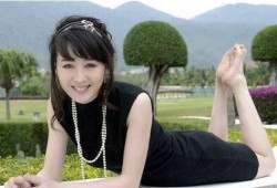 娱乐圈李琳爆料糗事,揭秘明星背后的尴尬瞬间